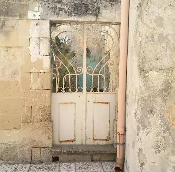 ペンション La Torretta Deliziosa Stanza Indipendente