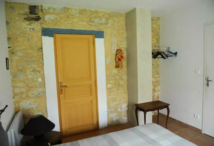Aamiaismajoitus (B&B) Chambres D Hôtes Le Chintre