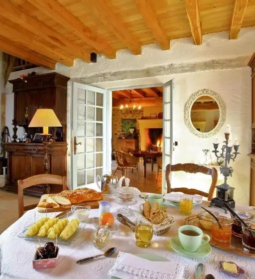 Aamiaismajoitus (B&B) Chambres D Hôtes Léone Haute