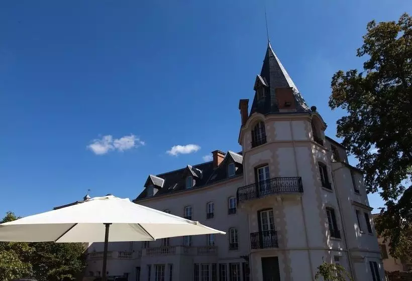 Aamiaismajoitus (B&B) Chateau Les 4 Saisons