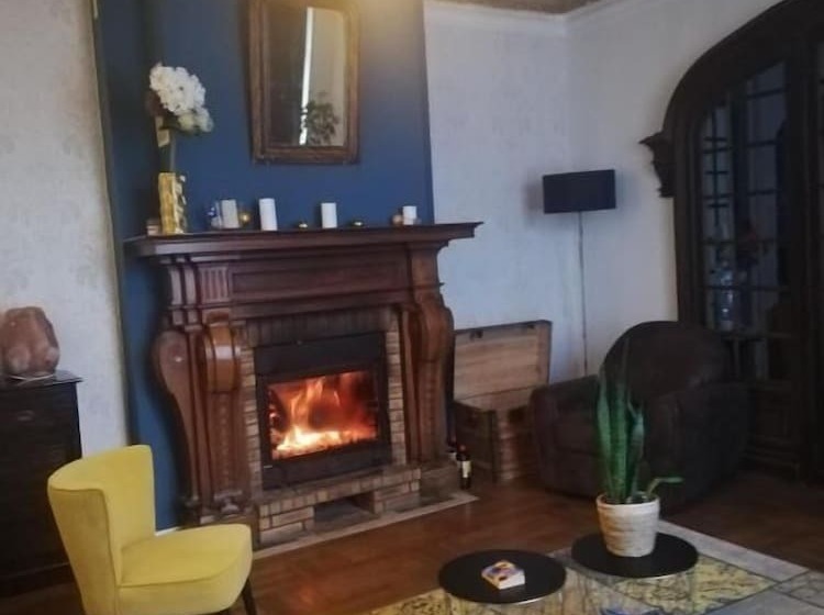 צימר Chateau Les 4 Saisons