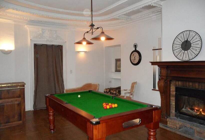 צימר Chateau Les 4 Saisons