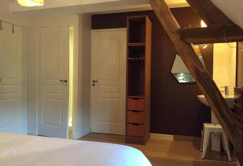 مبيت وإفطار Domaine De Noyer