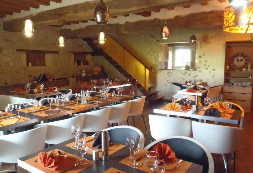 مبيت وإفطار Domaine De Noyer