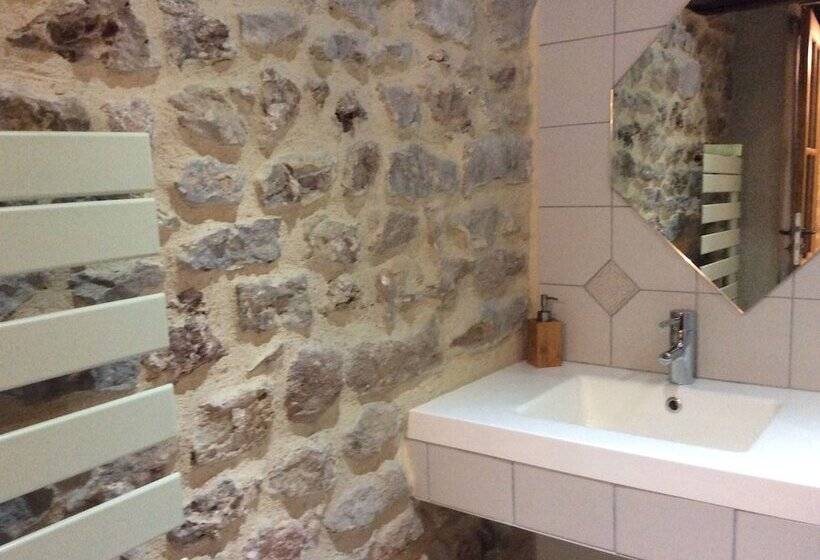 مبيت وإفطار Domaine De Noyer