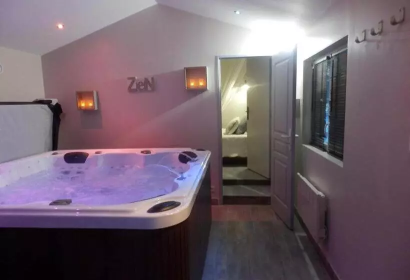 Aamiaismajoitus (B&B) Mas Les Vieux Chenes