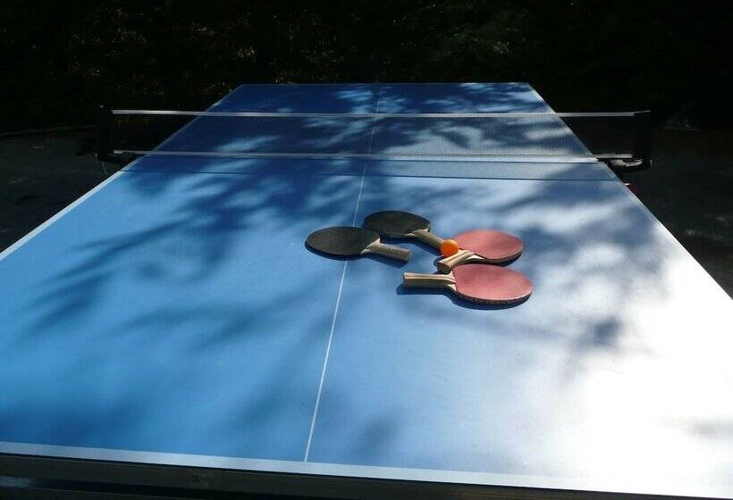 ベッドアンドブレックファースト Mas Les Vieux Chenes