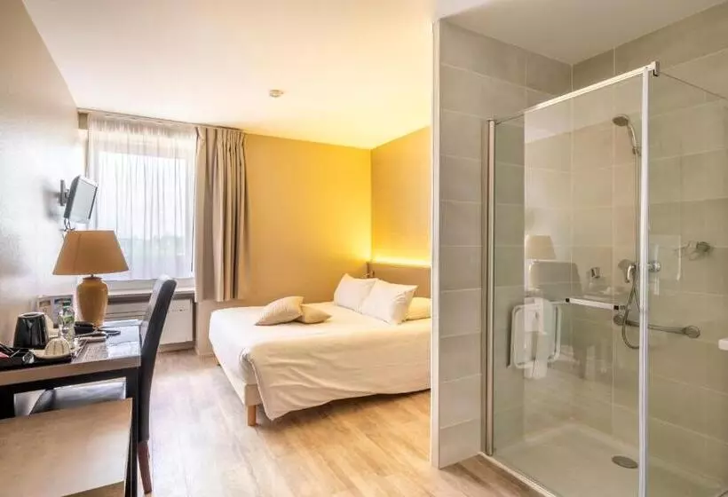 Cit Hotel La Pyramide