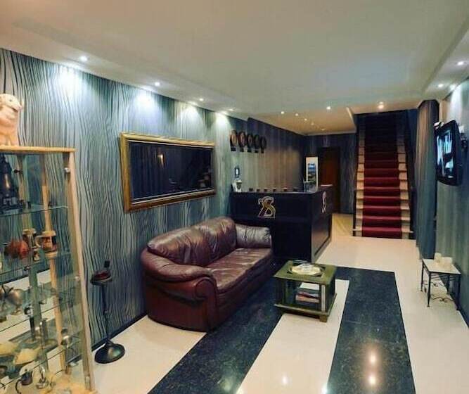 هتل Chveni Sakhli