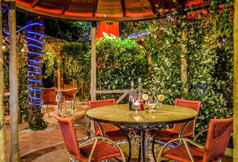 هتل Hôtel Restaurant Atipyc