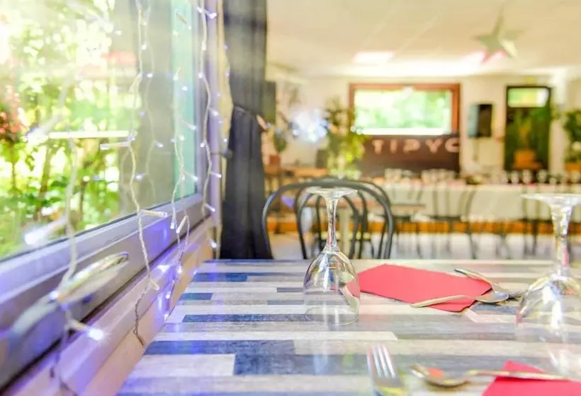 ホテル Hôtel Restaurant Atipyc
