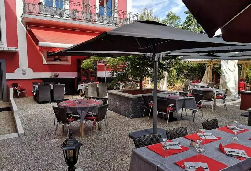 ホテル Hôtel Restaurant Kuentz