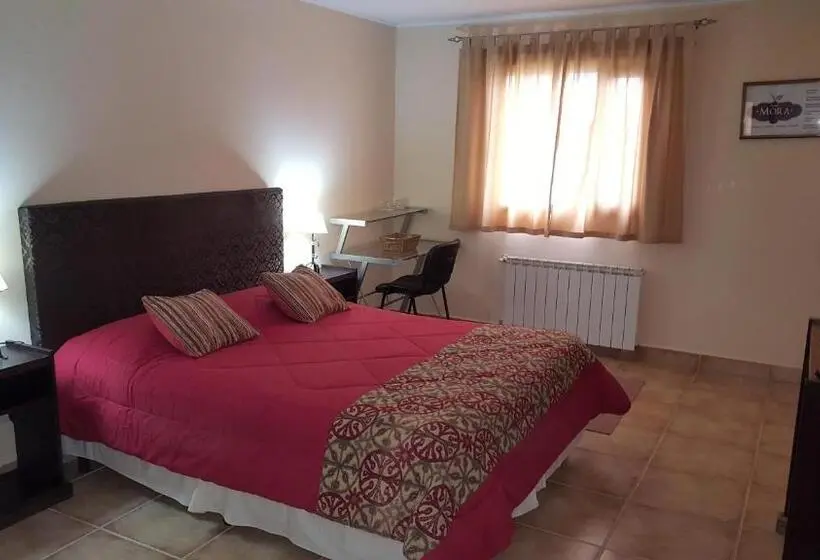 Hotelli Mora