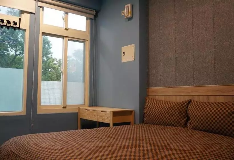 Lovely Bean Hostel