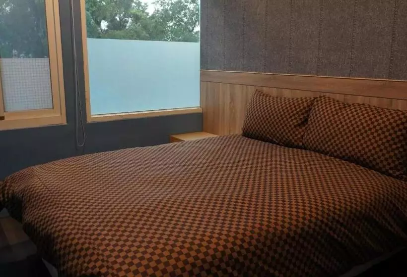 Lovely Bean Hostel