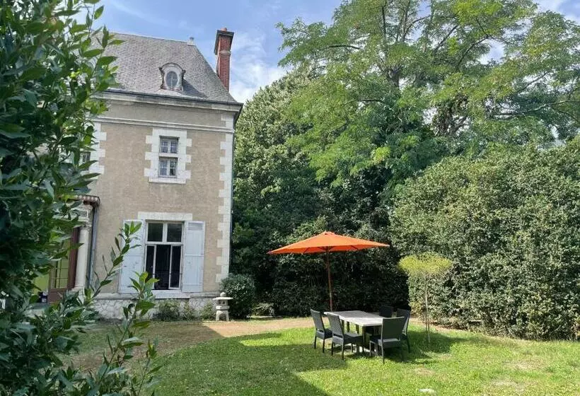 Aamiaismajoitus (B&B) Clos Des Minimes