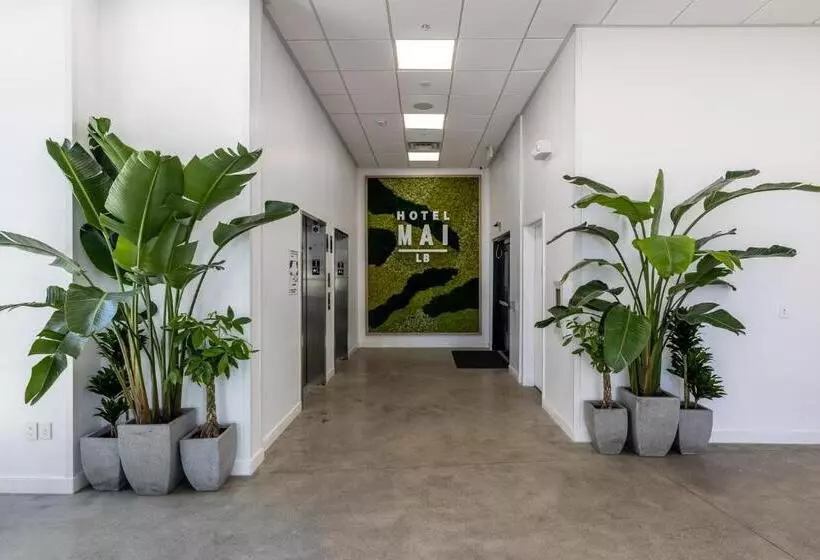 ホテル Mai Downtown Long Beach