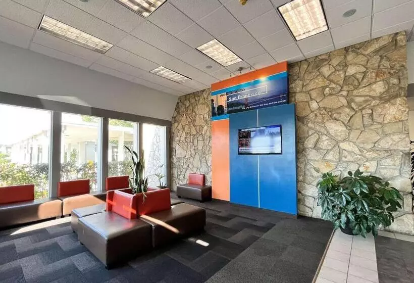 Hotelli Studio 6 Belmont, Ca San Francisco Redwood