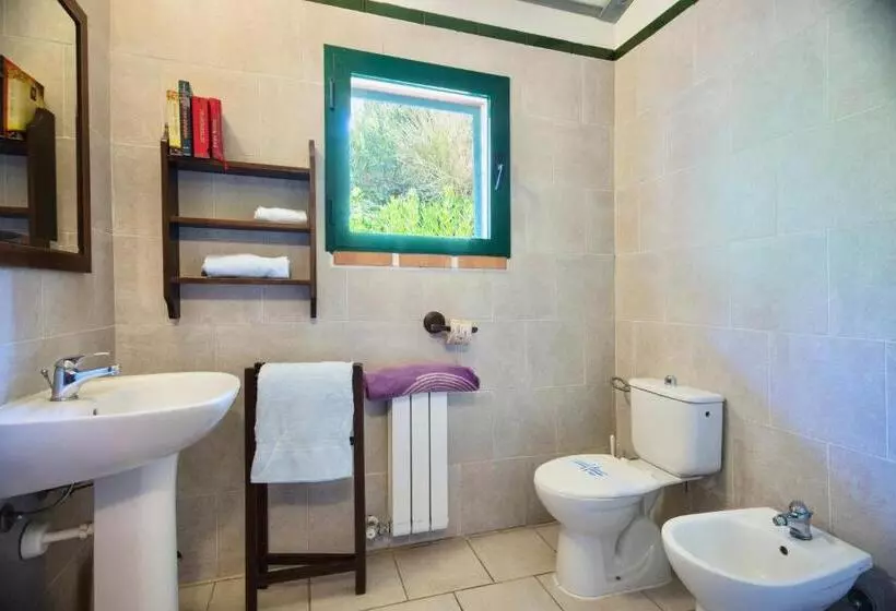 Isa Residence With Swimming Pool In Guardistallo Surrounded By Greenery