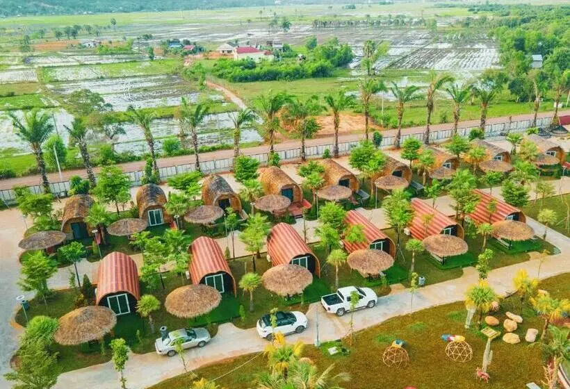 Jet S Oudom Resort