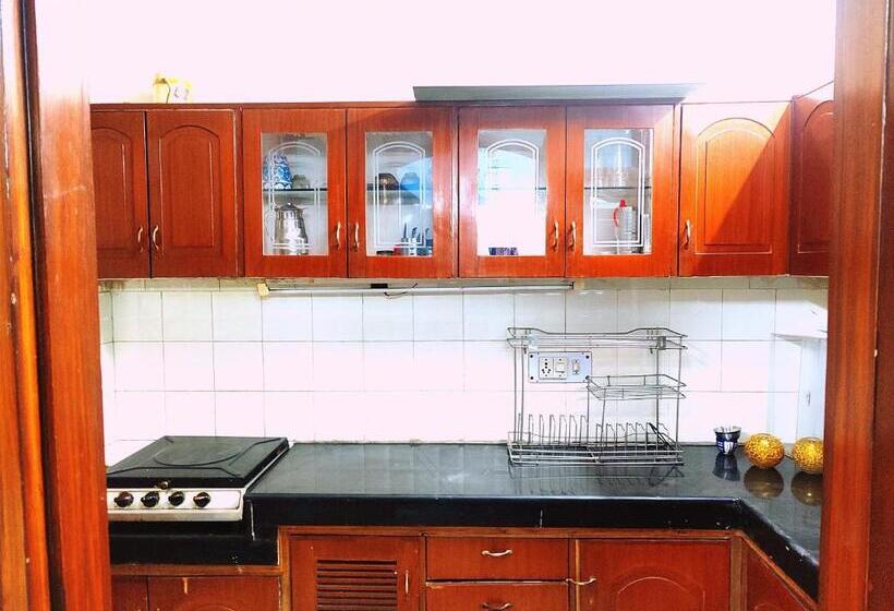 Majatalo Gurmehar S Residence