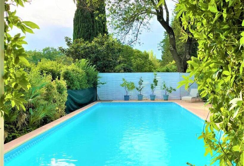 Пансион La Passiflore