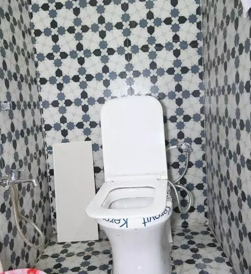 Majatalo Swagat Paying Guest House Varanasi Near Ganga River