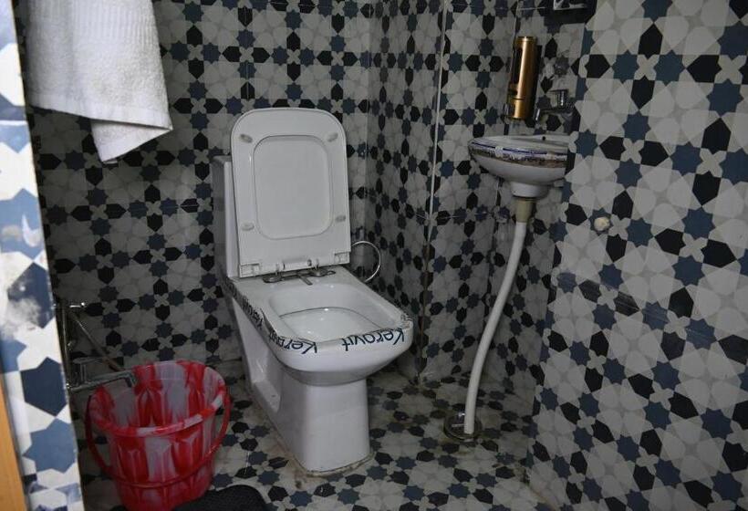 펜션 Swagat Paying Guest House Varanasi Near Ganga River