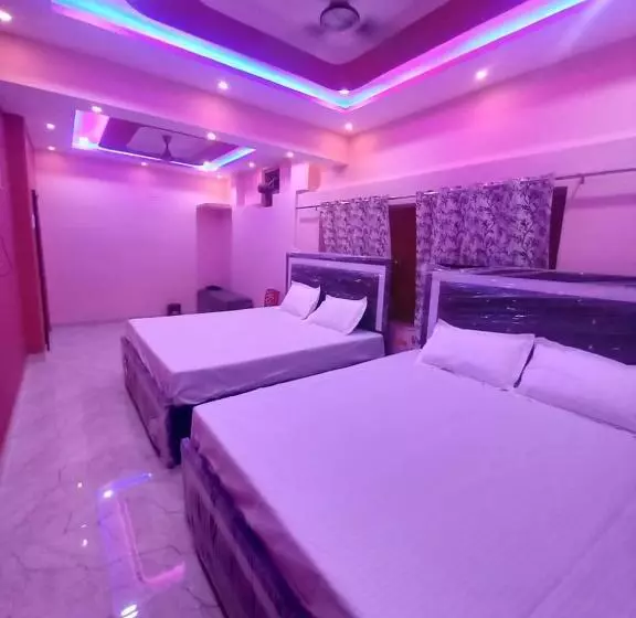 Majatalo Swagat Paying Guest House Varanasi Near Ganga River