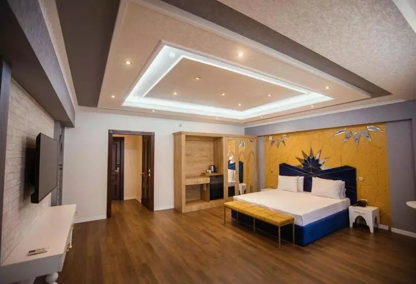 ホテル Antalya Grand Palace