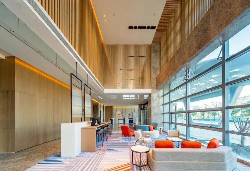 Отель Holiday Inn Express Suzhou Bay, An Ihg