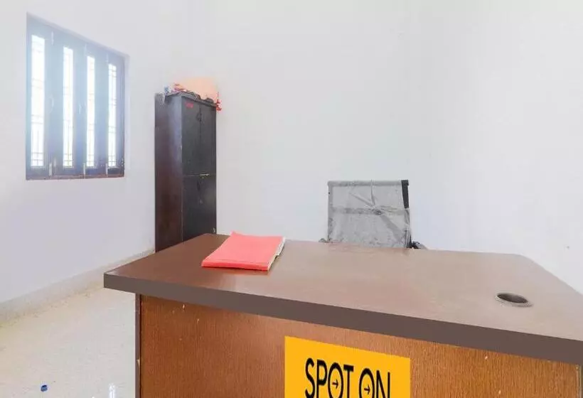 Hotelli Spot On Bansal Resort