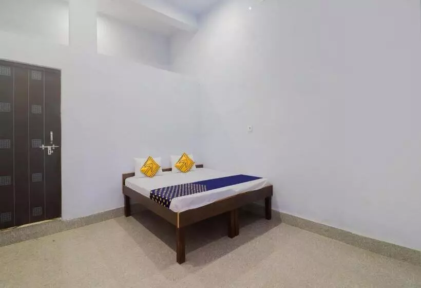 Hotelli Spot On Bansal Resort