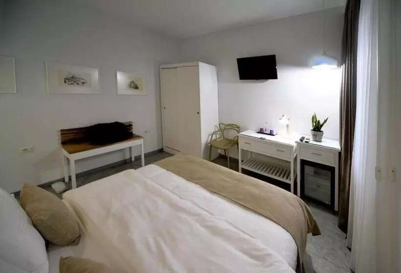 Konak Rooms L Skanderbeg Square