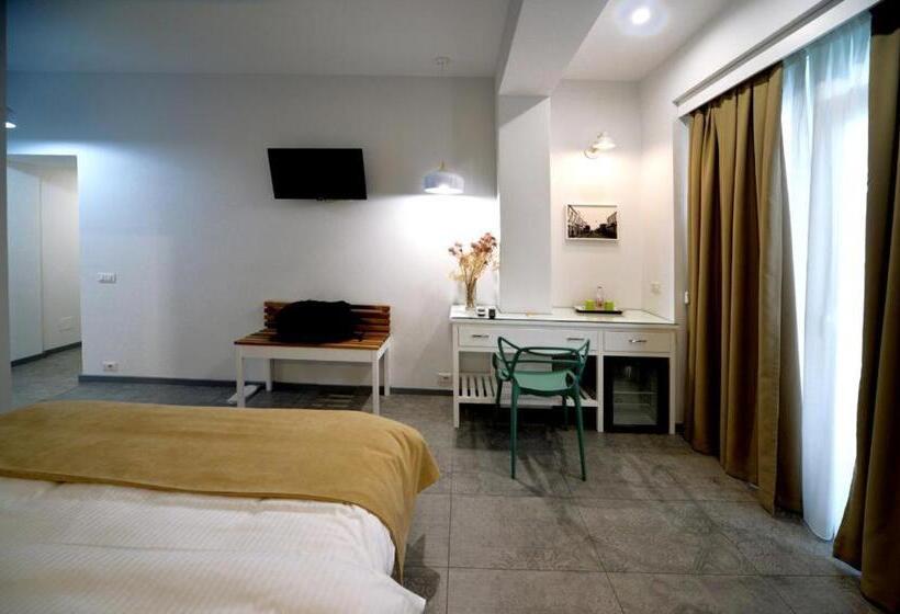 Konak Rooms L Skanderbeg Square