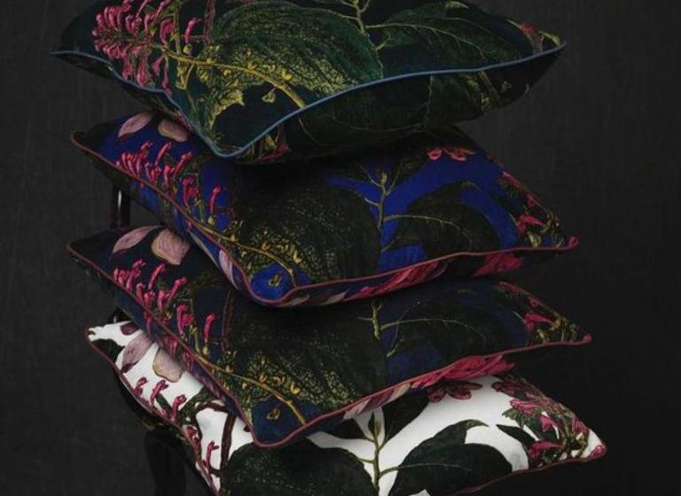 مبيت وإفطار Die Heerenhuys Guest Suites