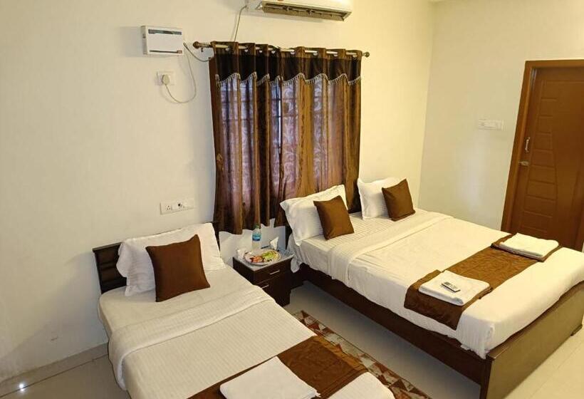 בית מלון כפרי Bluesky Ramapuram