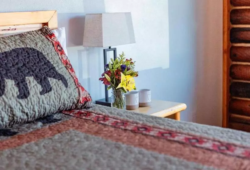 Hotelli Big Medicine Cabins