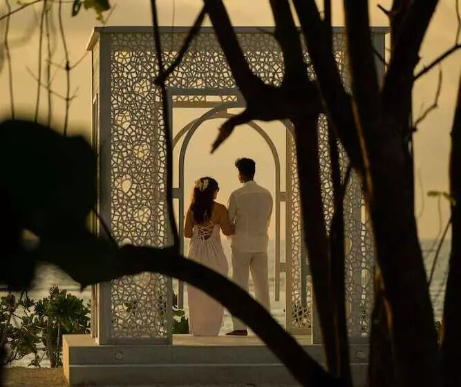 هتل Ifuru Island Resort Maldives   24 Hours Premium All Inclusive