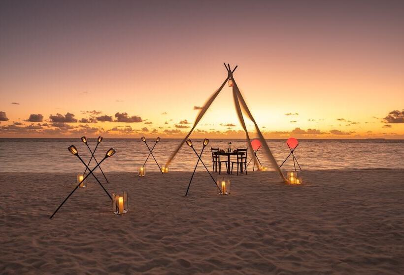 هتل Ifuru Island Resort Maldives 24 Hours Premium All Inclusive