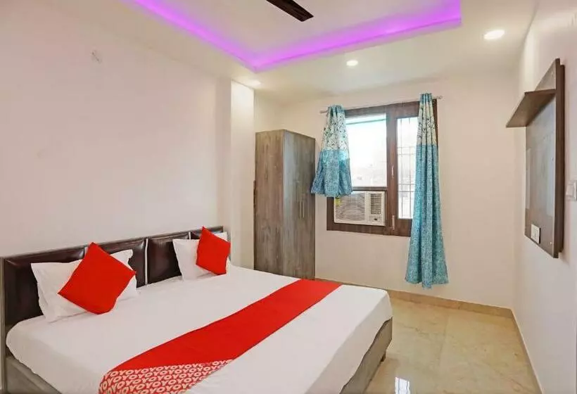 Hotelli Oyo Flagship Royal Residency