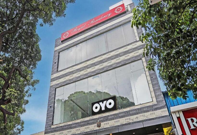 هتل Oyo Flagship Royal Residency