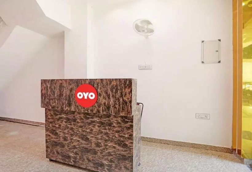 Hotelli Oyo Flagship Royal Residency