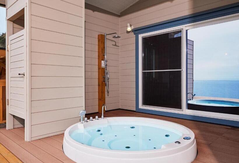 膳宿费 &sun Hung Five