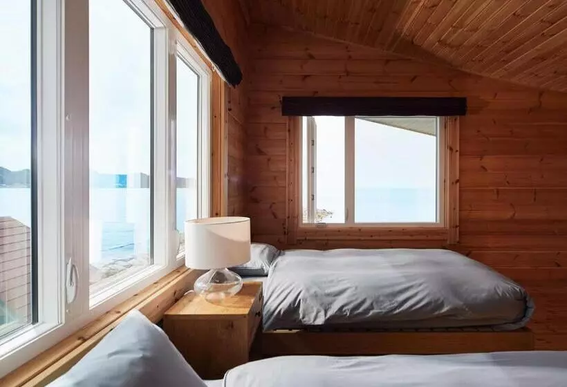 Majatalo &sun Hung Five