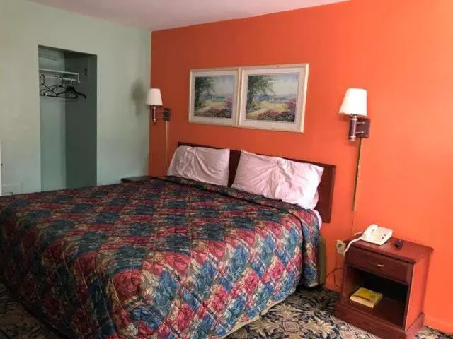 Town & Country Motel