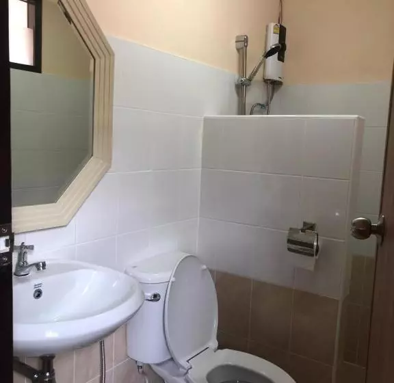 ณาคูรีสอร์ท Nakoo Resort Ngao