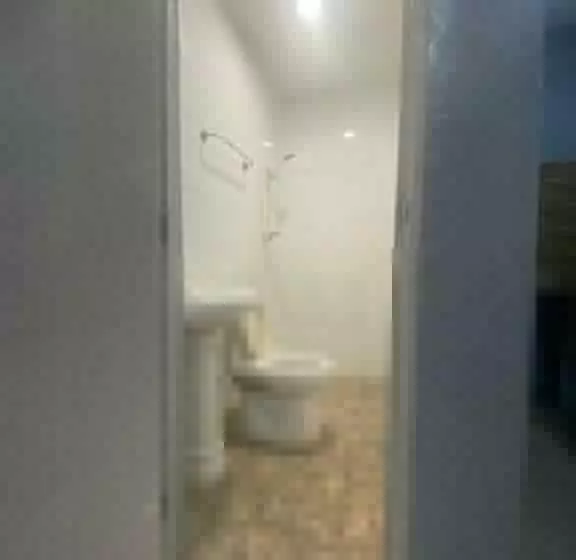 Retkeilymaja Lakayo Hillside Apartelle