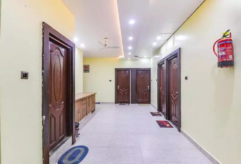 Fabhotel Astor