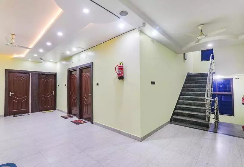 Fabhotel Astor